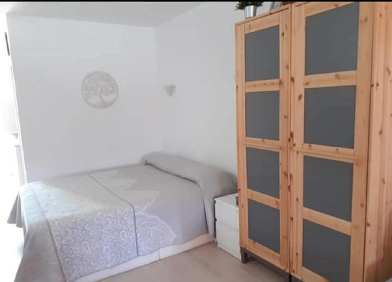 Ferienwohnung Casa Tavio 3 Arona  Exterior foto